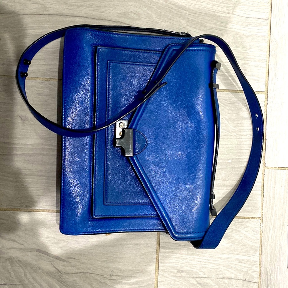 Loffler Randal blue leather bag